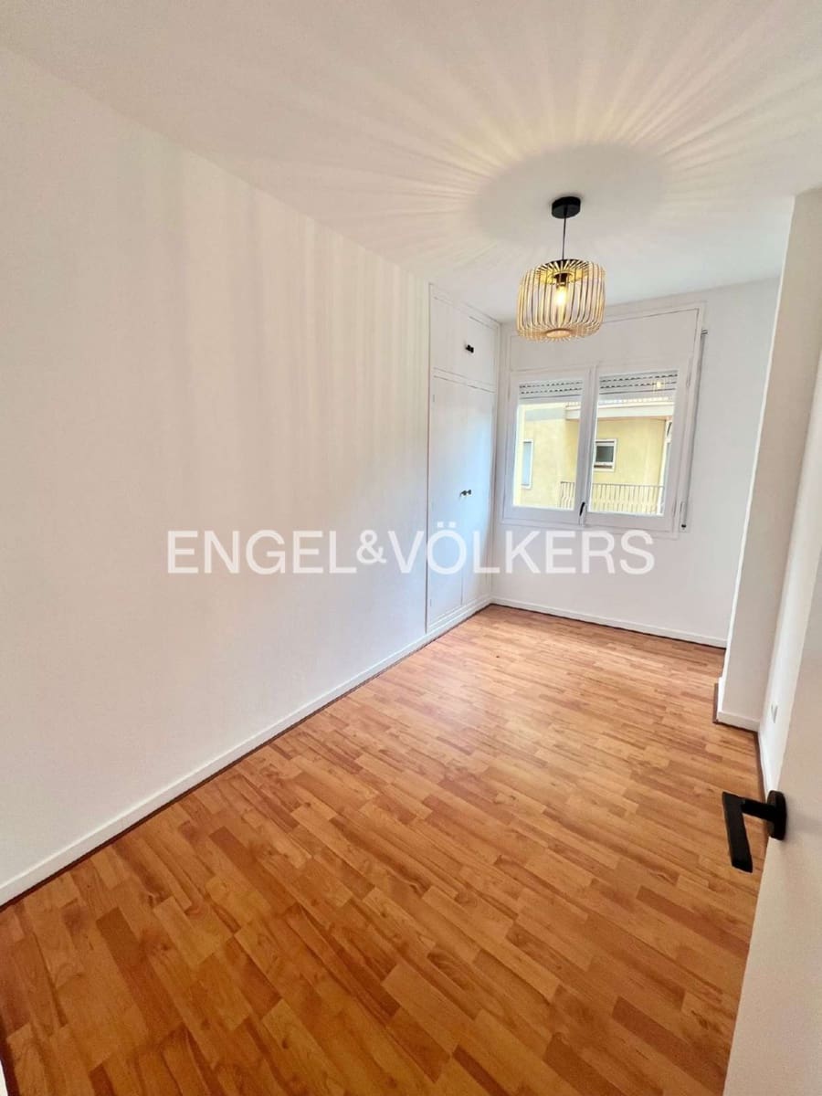 4 soverom Leilighet til salgs i Figueres - € 168 000 (Ref: 9563992)