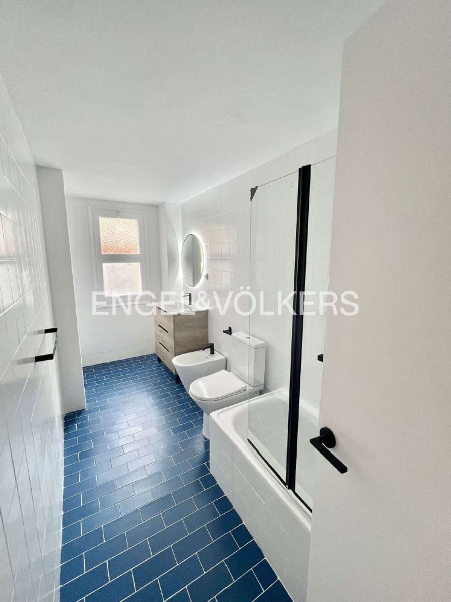 4 soverom Leilighet til salgs i Figueres - € 168 000 (Ref: 9563992)