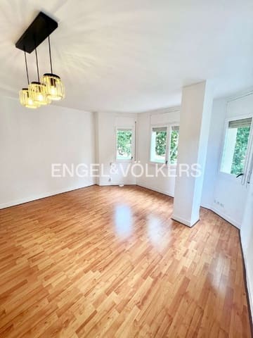 4 soverom Leilighet til salgs i Figueres - € 168 000 (Ref: 9563992)