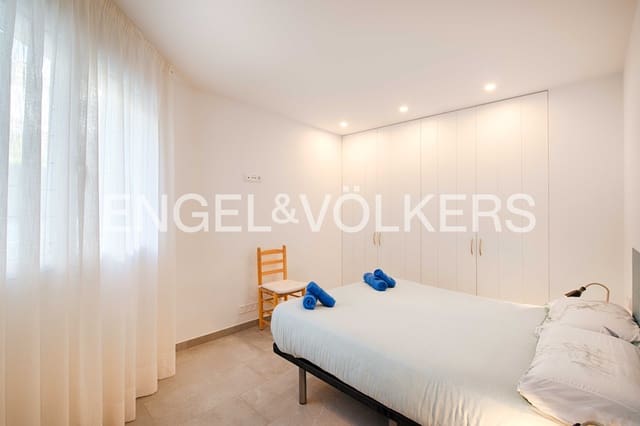 Apartamento de 2 habitaciones en Cadaqués en venta - 450.000 € (Ref: 9580299)