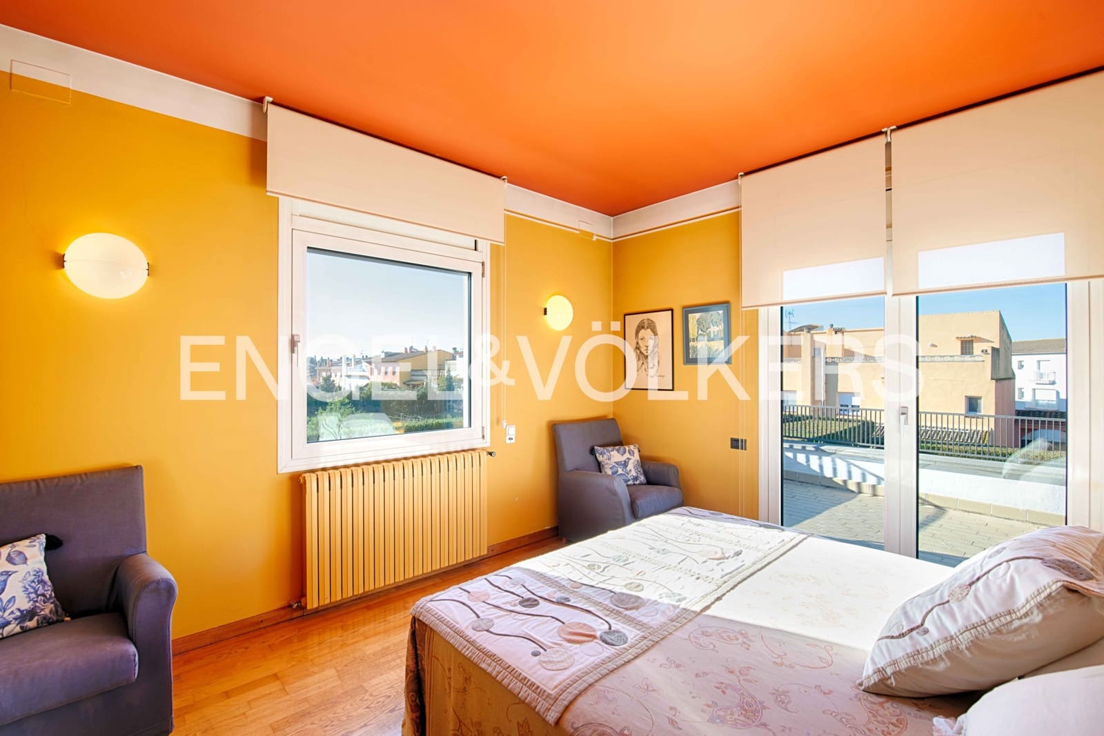 5 bedroom Villa for sale in Castello d'Empuries with pool garage - € 850,000 (Ref: 9585025)