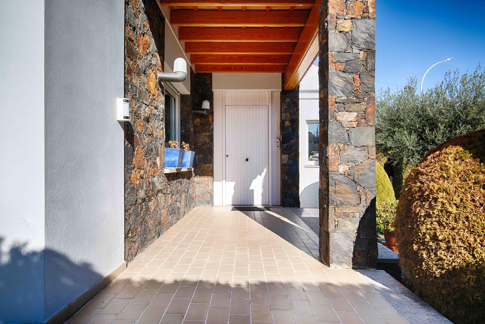 5 bedroom Villa for sale in Castello d'Empuries with pool garage - € 850,000 (Ref: 9585025)