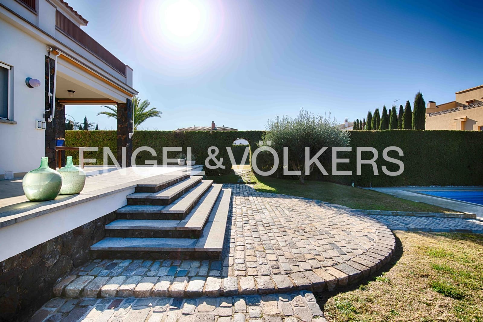 5 bedroom Villa for sale in Castello d'Empuries with pool garage - € 850,000 (Ref: 9585025)