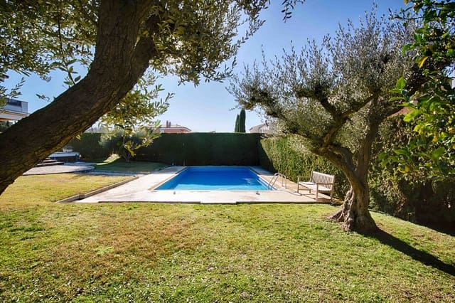 5 bedroom Villa for sale in Castelló d'Empúries with pool garage - € 790,000 (Ref: 9585025)