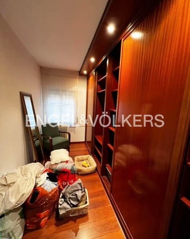 3 makuuhuone Huoneisto myytävänä paikassa Figueres - 255 000 € (Ref: 9610119)