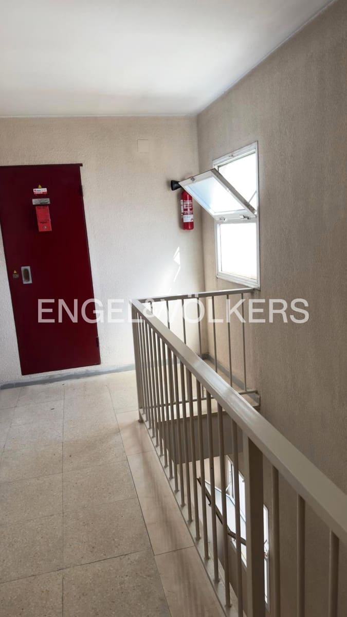 3 slaapkamer Appartement te koop in Figueres - € 255.000 (Ref: 9610119)