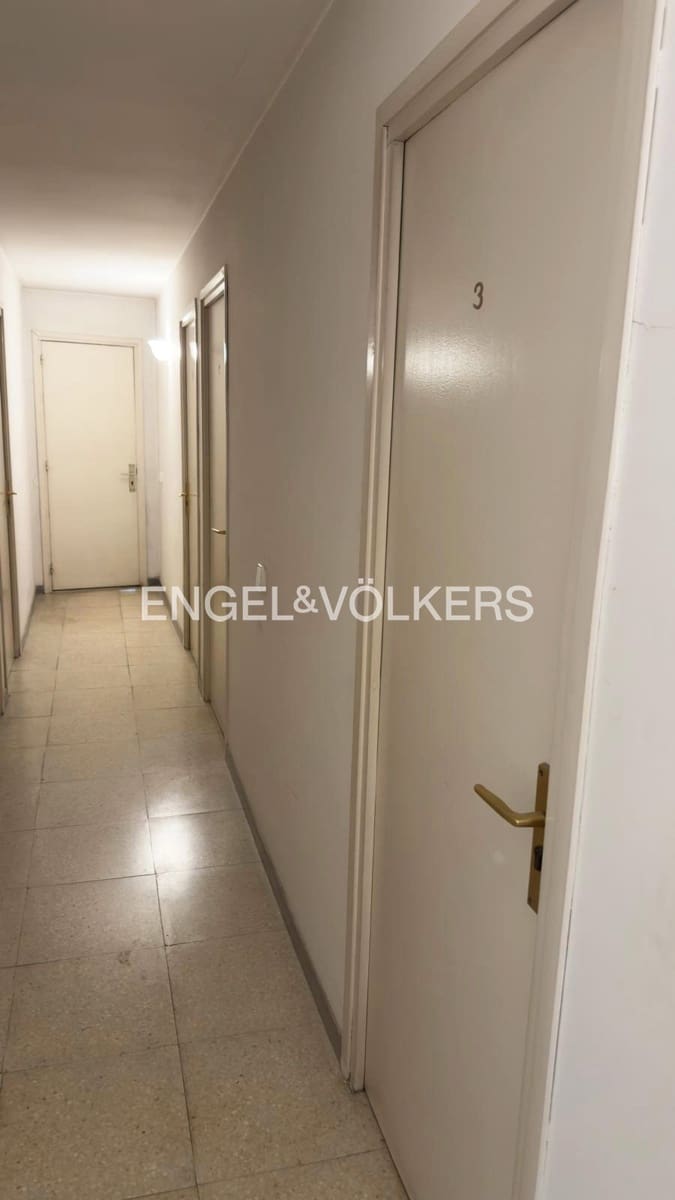 3 slaapkamer Appartement te koop in Figueres - € 255.000 (Ref: 9610119)