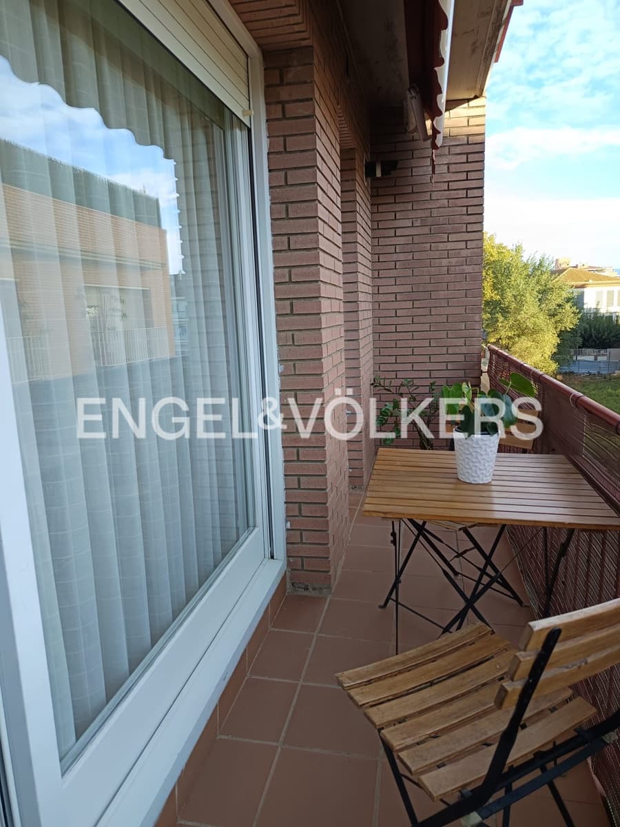 3 bedroom Apartment for sale in Figueres with garage - € 170,000 (Ref: 9611907)