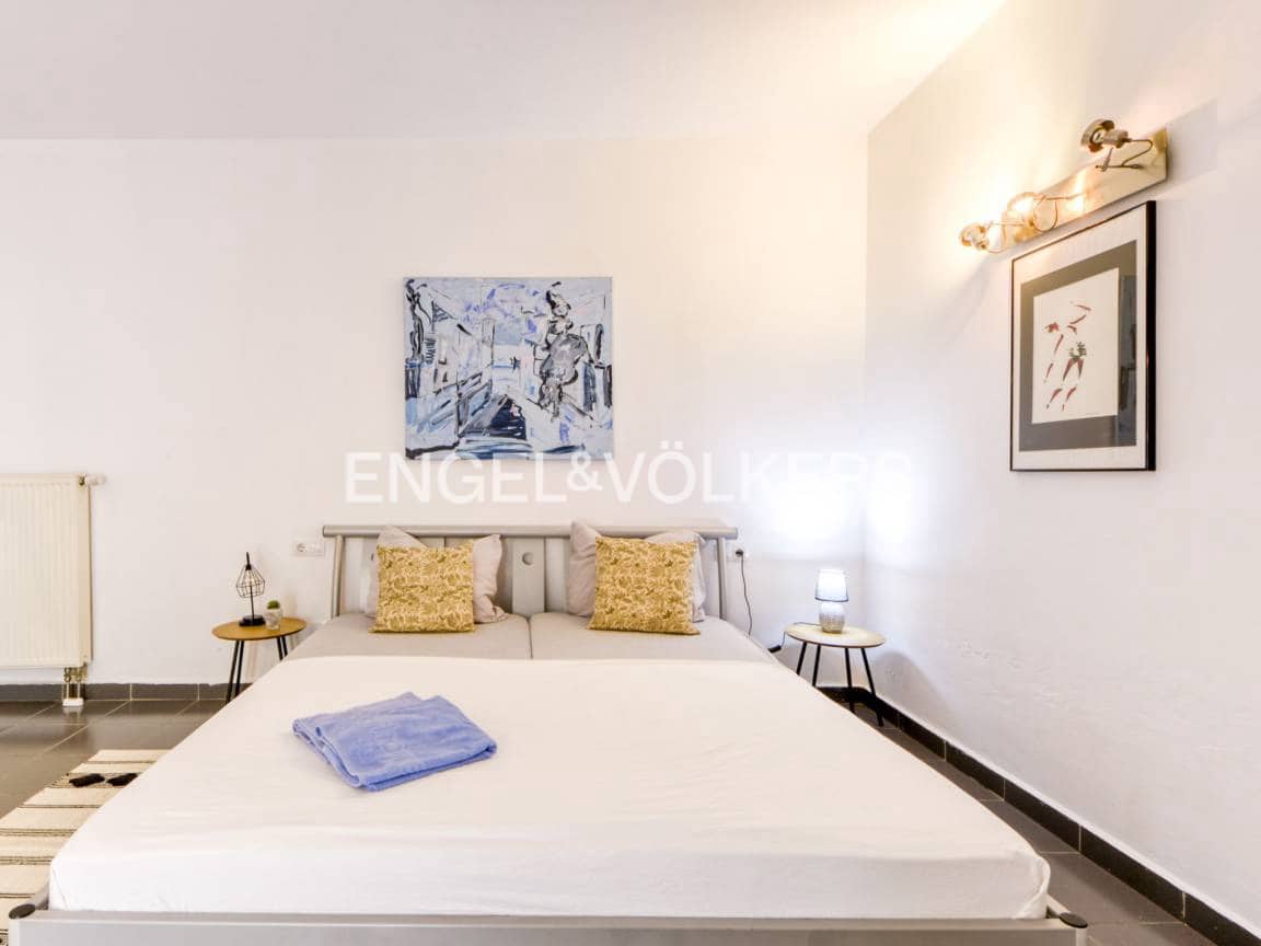 4 bedroom Villa for sale in Fortia with pool garage - € 490,000 (Ref: 9618116)