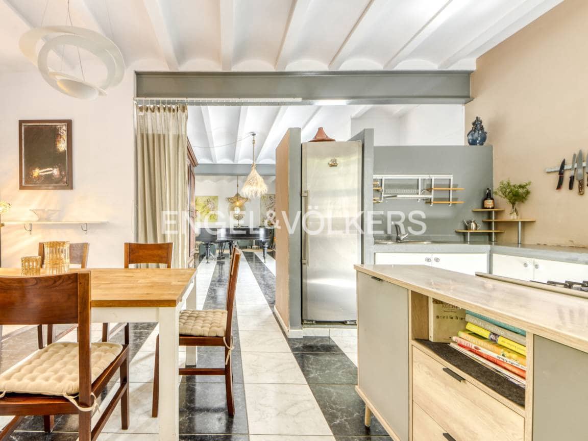 4 bedroom Villa for sale in Fortia with pool garage - € 490,000 (Ref: 9618116)