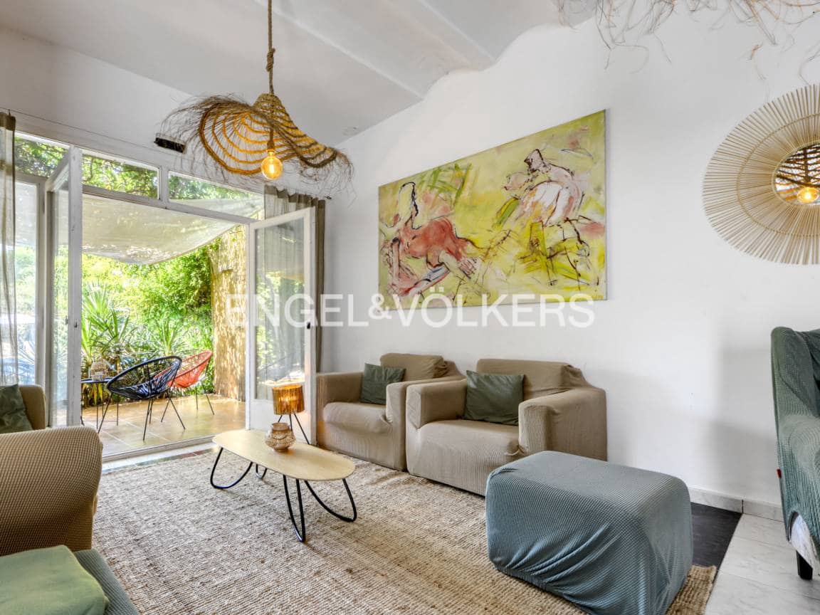 4 bedroom Villa for sale in Fortia with pool garage - € 490,000 (Ref: 9618116)