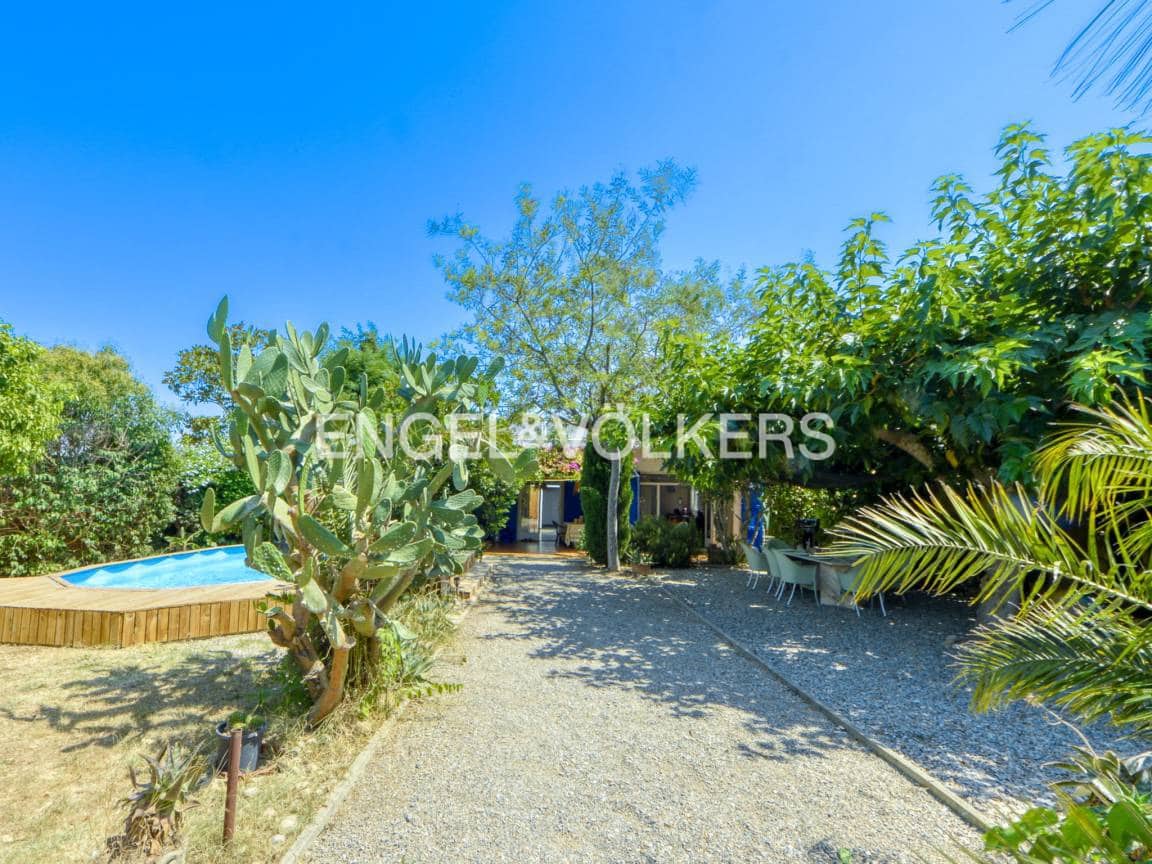 4 bedroom Villa for sale in Fortia with pool garage - € 490,000 (Ref: 9618116)