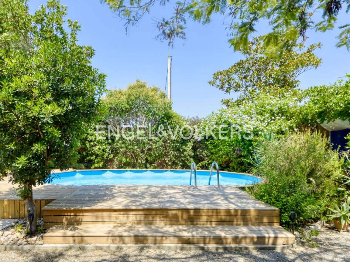 4 bedroom Villa for sale in Fortia with pool garage - € 490,000 (Ref: 9618116)