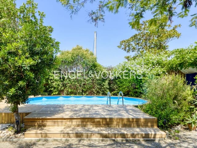 Chalet de 4 habitaciones en Fortià en venta con piscina garaje - 490.000 € (Ref: 9618116)