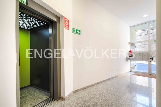 Apartamento de 2 habitaciones en Castelló d'Empúries en venta con garaje - 240.000 € (Ref: 9630581)