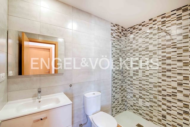 Apartamento de 2 habitaciones en Castelló d'Empúries en venta con garaje - 240.000 € (Ref: 9630581)