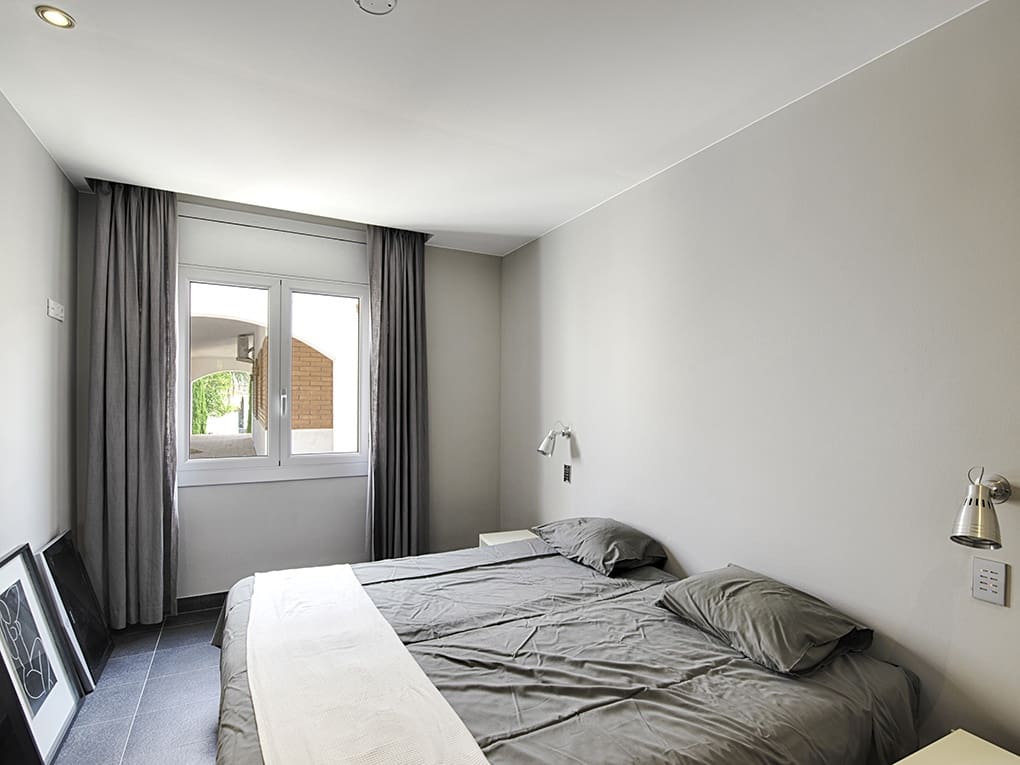 7 bedroom Villa for sale in Empuriabrava with pool garage - € 770,000 (Ref: 9650868)