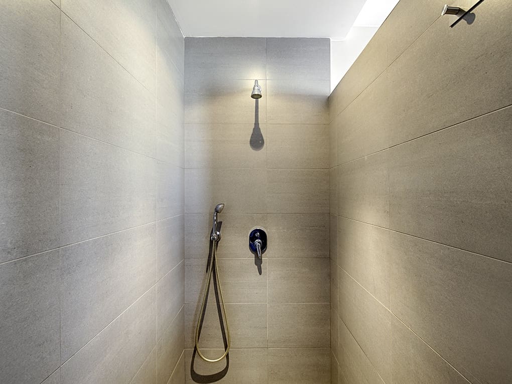 7 bedroom Villa for sale in Empuriabrava with pool garage - € 770,000 (Ref: 9650868)