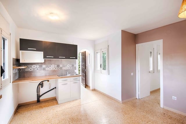 3 slaapkamer Villa te koop in Empuriabrava, Castelló d'Empúries - € 680.000 (Ref: 9654218)