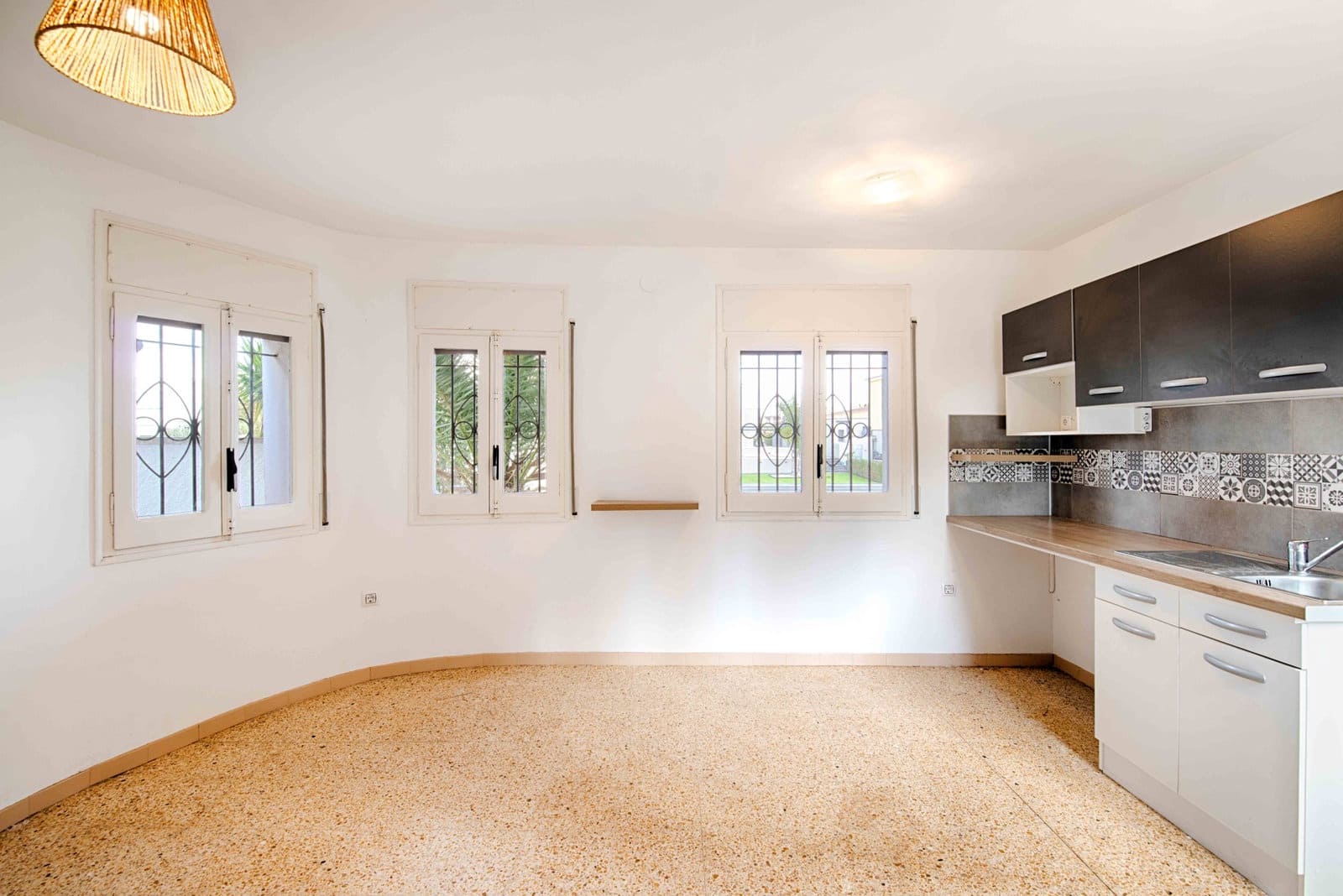 3 makuuhuone Huvila myytävänä paikassa Empuriabrava - 680 000 € (Ref: 9654218)