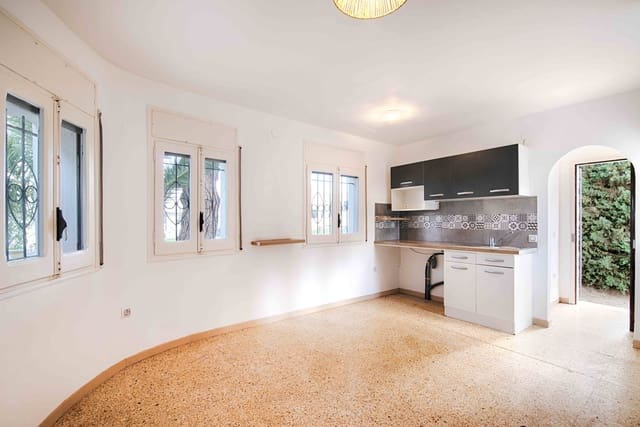 3 sypialnia Willa na sprzedaż w Empuriabrava, Castelló d'Empúries - 680 000 € (Ref: 9654218)