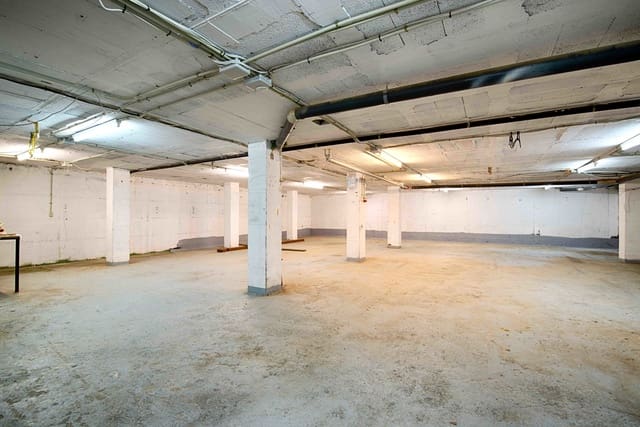 Garasje til salgs i Empuriabrava, Castelló d'Empúries - € 230 000 (Ref: 9657905)