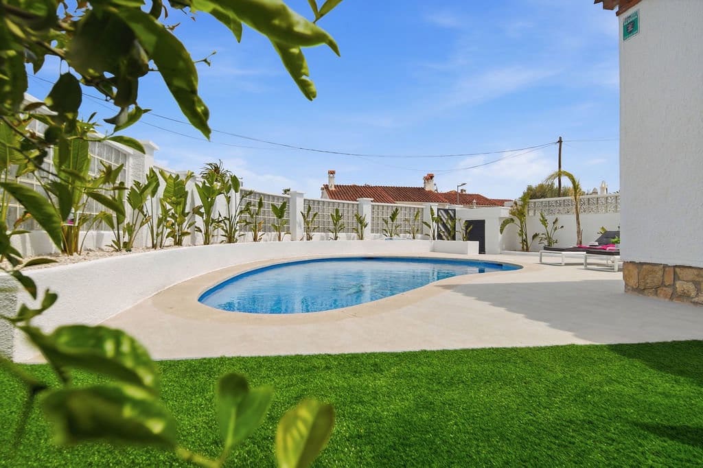 3 quarto Moradia para venda em Empuriabrava com piscina garagem - 630 000 € (Ref: 9657907)