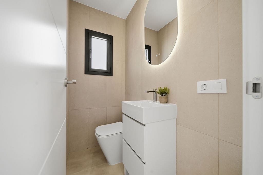 3 quarto Moradia para venda em Empuriabrava com piscina garagem - 630 000 € (Ref: 9657907)