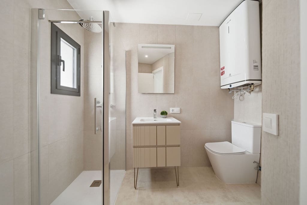 3 quarto Moradia para venda em Empuriabrava com piscina garagem - 630 000 € (Ref: 9657907)