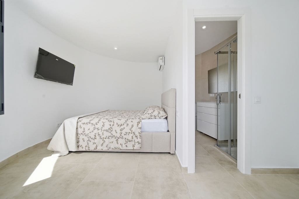 3 quarto Moradia para venda em Empuriabrava com piscina garagem - 630 000 € (Ref: 9657907)