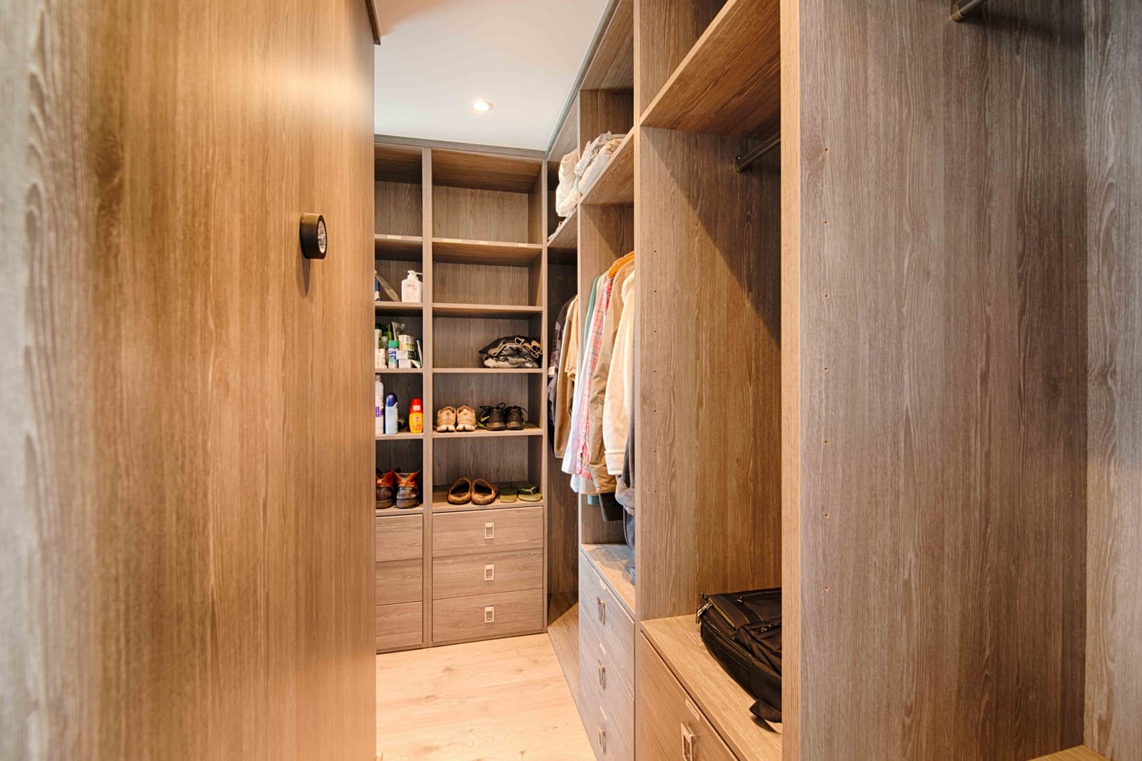 Chalet de 4 habitaciones en Empuriabrava en venta con piscina garaje - 680.000 € (Ref: 9676496)