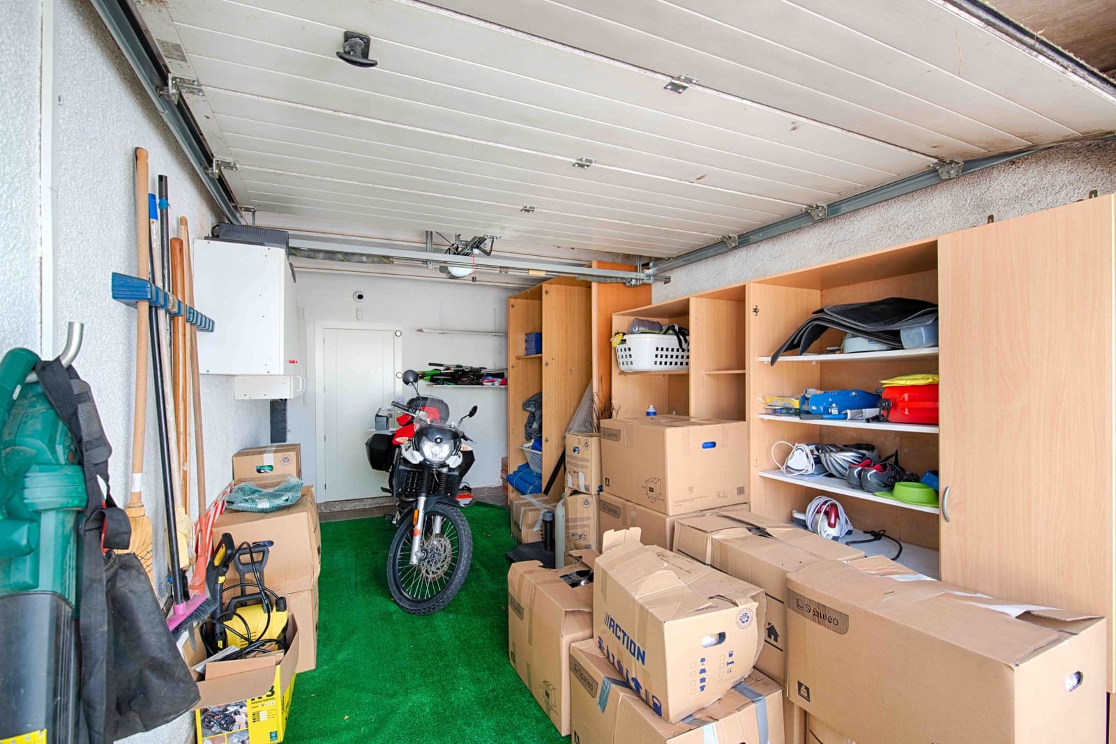 Chalet de 4 habitaciones en Empuriabrava en venta con piscina garaje - 680.000 € (Ref: 9676496)