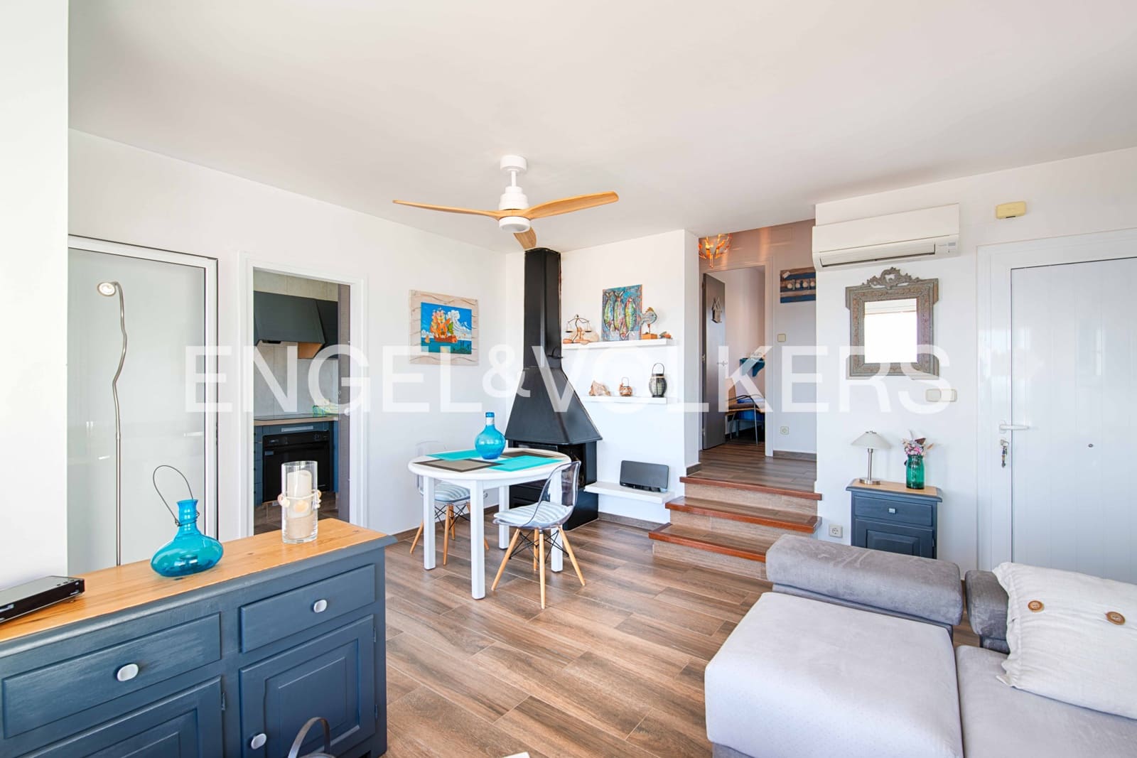 2 soverom Leilighet til salgs i Llanca med garasje - € 399 000 (Ref: 9684356)