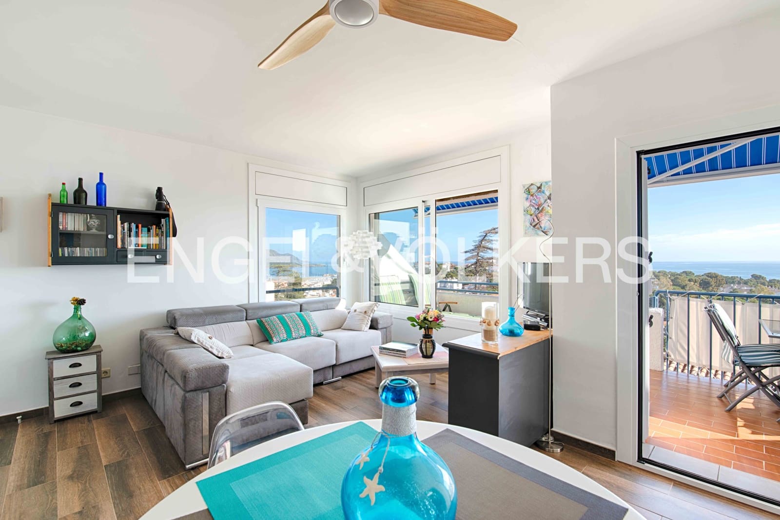 2 soverom Leilighet til salgs i Llanca med garasje - € 399 000 (Ref: 9684356)