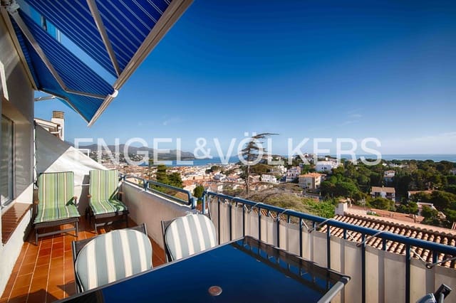 2 soverom Leilighet til salgs i Llançà med garasje - € 399 000 (Ref: 9684356)