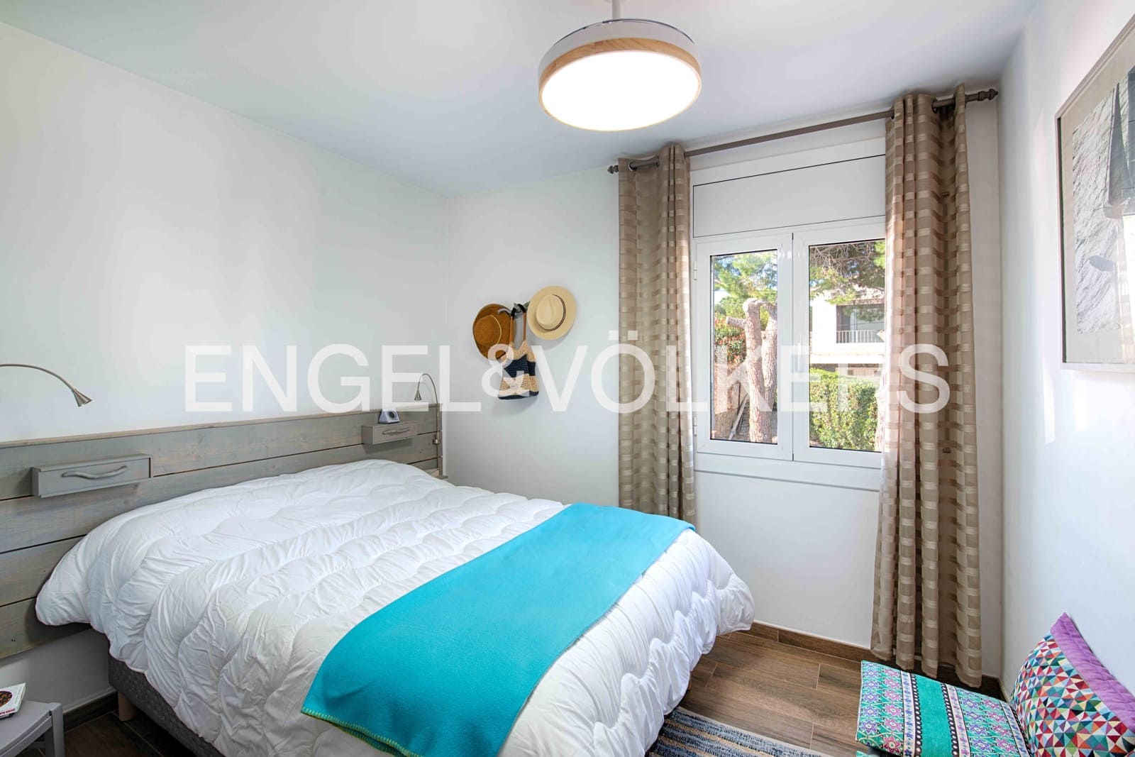 2 soverom Leilighet til salgs i Llanca med garasje - € 399 000 (Ref: 9684356)