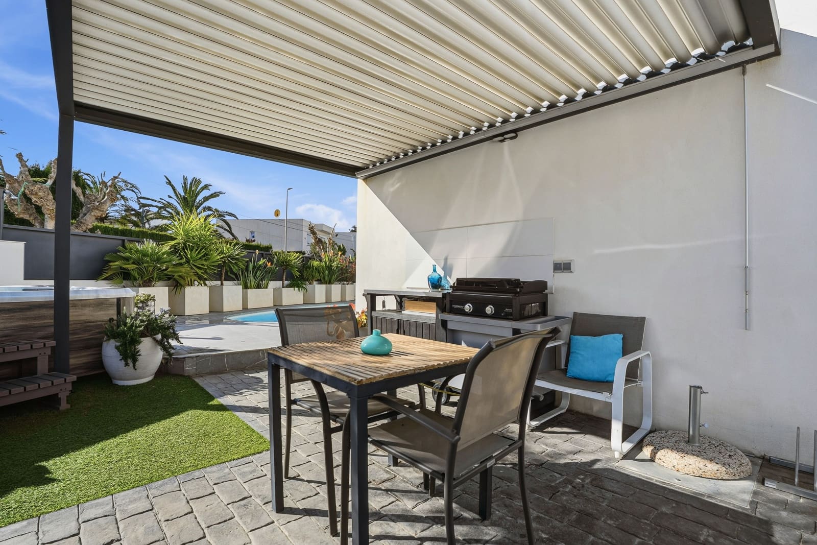 4 camera da letto Villa in vendita in Empuriabrava con piscina garage - 725.000 € (Rif: 9687373)