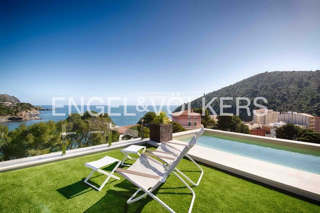 Chalet de 3 habitaciones en Colera en venta con piscina garaje - 1.400.000 € (Ref: 9696768)