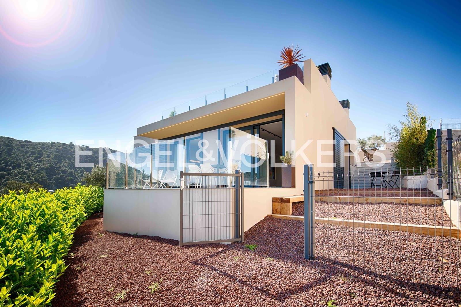 3 bedroom Villa for sale in Colera with pool garage - € 1,400,000 (Ref: 9696768)