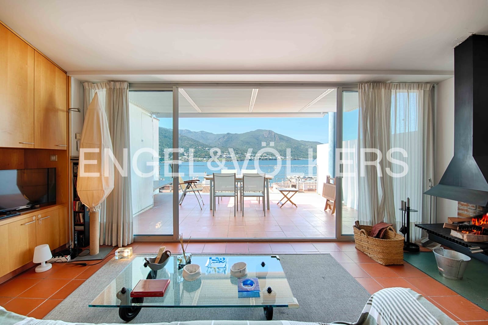 4 bedroom Townhouse for sale in El Port de la Selva with garage - € 850,000 (Ref: 9700006)