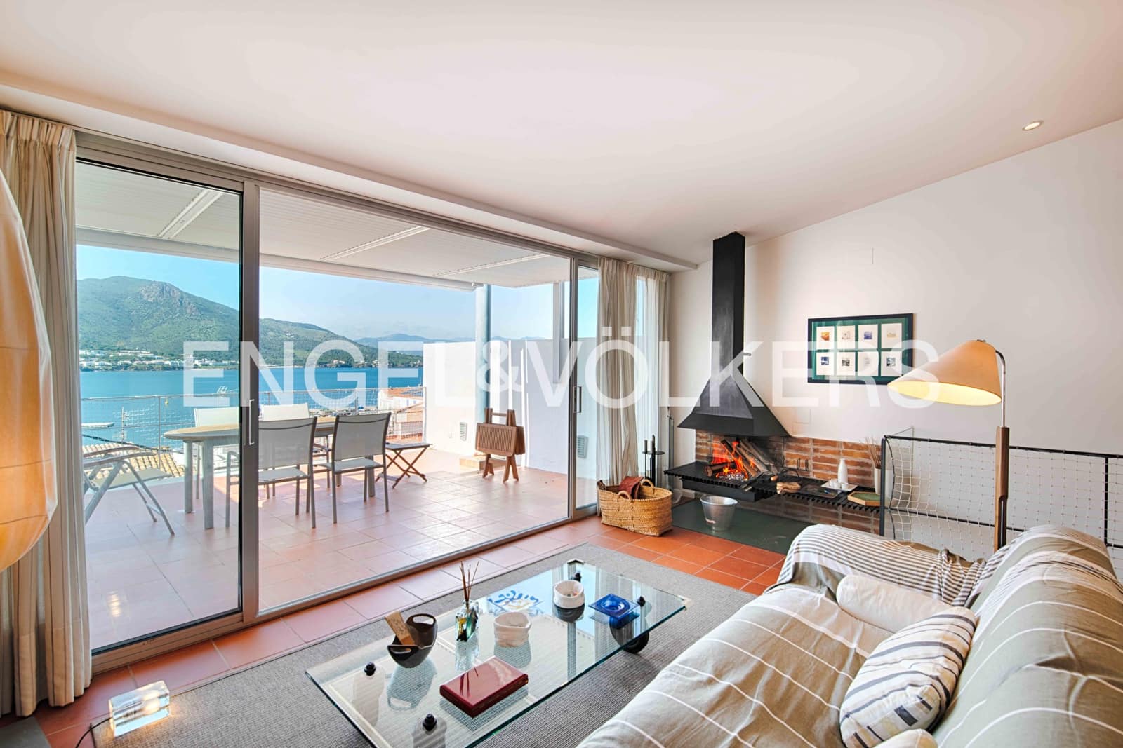 4 bedroom Townhouse for sale in El Port de la Selva with garage - € 850,000 (Ref: 9700006)