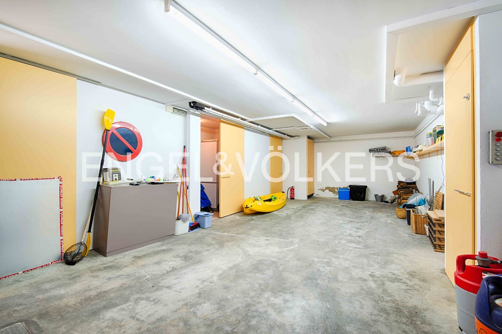 4 bedroom Townhouse for sale in El Port de la Selva with garage - € 850,000 (Ref: 9700006)