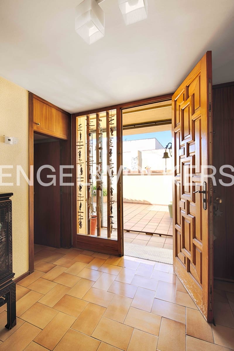 6 bedroom Terraced Villa for sale in Llanca with pool garage - € 850,000 (Ref: 9714097)