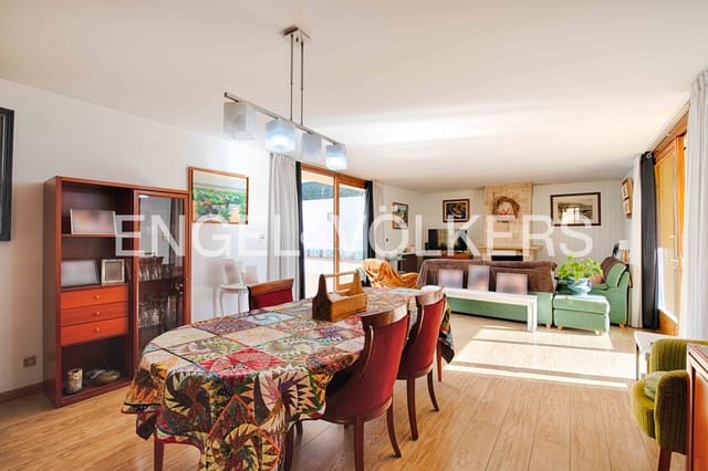 6 bedroom Terraced Villa for sale in Llançà with pool garage - € 850,000 (Ref: 9714097)