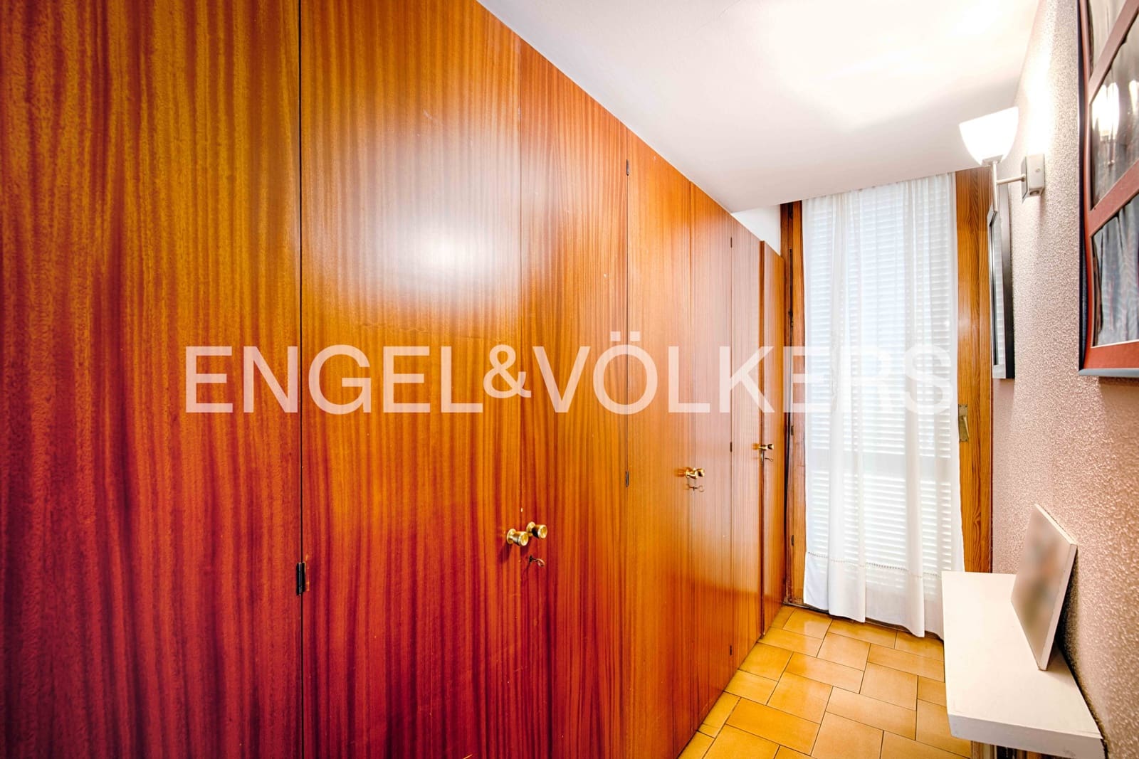 6 bedroom Terraced Villa for sale in Llanca with pool garage - € 850,000 (Ref: 9714097)