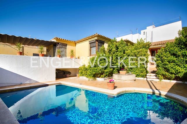6 bedroom Terraced Villa for sale in Llançà with pool garage - € 850,000 (Ref: 9714097)