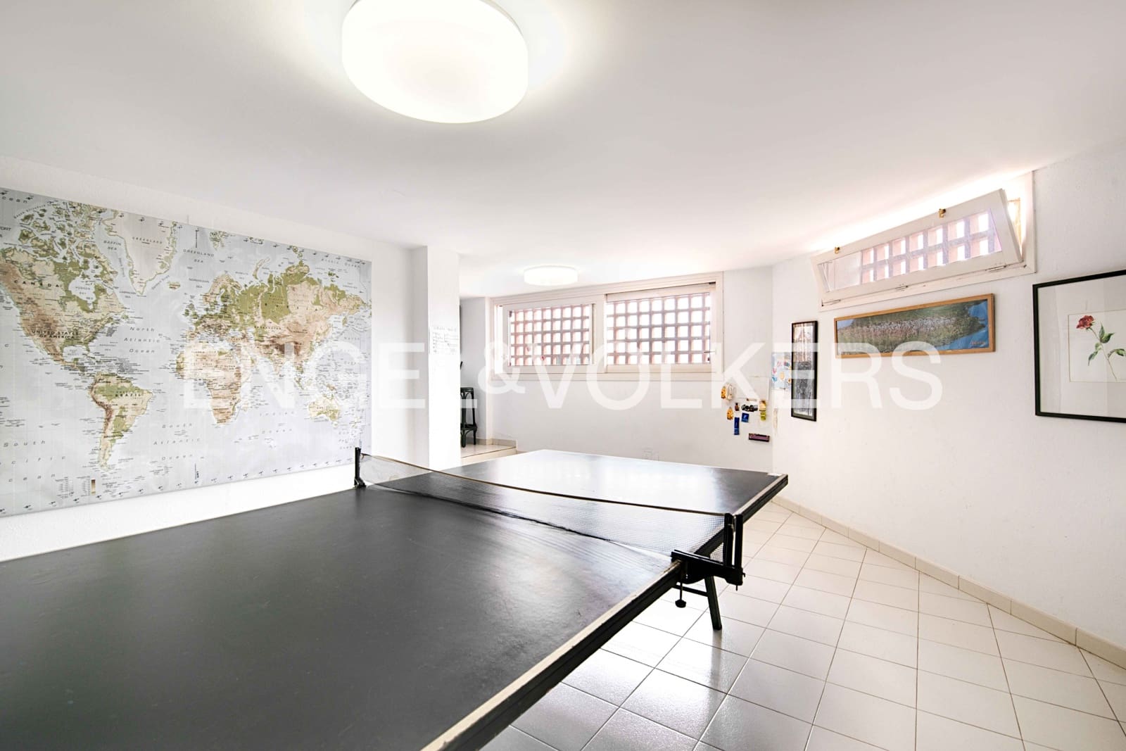 8 bedroom Villa for sale in El Port de la Selva with garage - € 1,800,000 (Ref: 9733777)