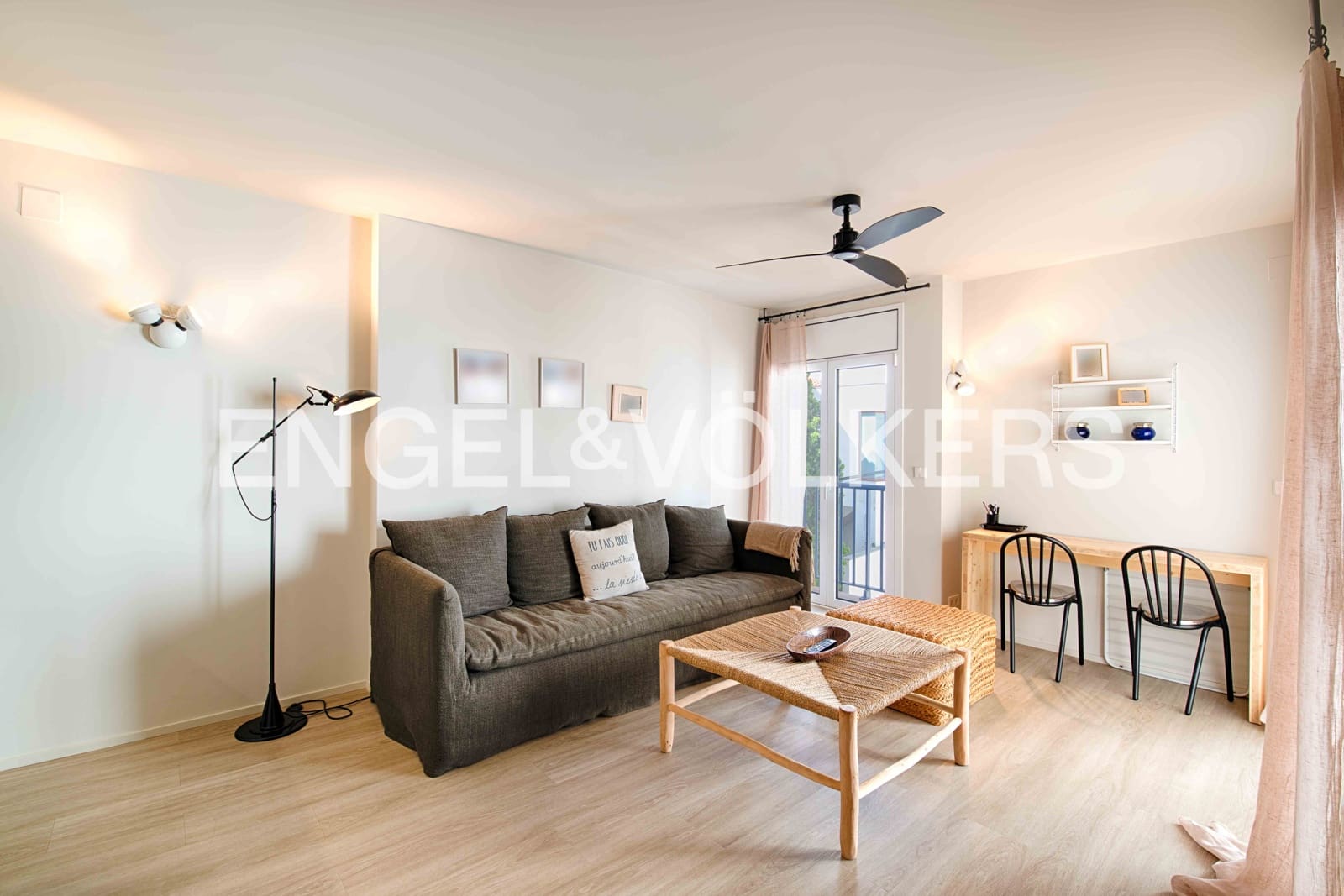 8 bedroom Villa for sale in El Port de la Selva with garage - € 1,800,000 (Ref: 9733777)