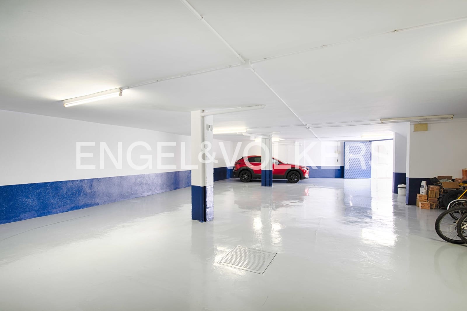 8 bedroom Villa for sale in El Port de la Selva with garage - € 1,800,000 (Ref: 9733777)