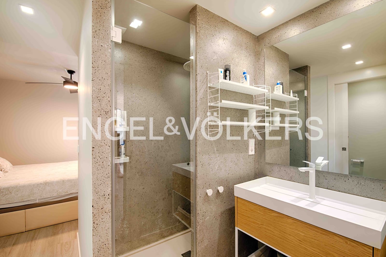 8 bedroom Villa for sale in El Port de la Selva with garage - € 1,800,000 (Ref: 9733777)